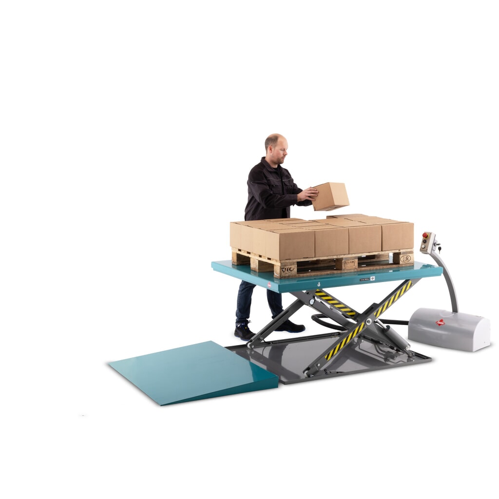 Ameise® lapos ollós emelőasztal, teherbírás 1.000 kg, plató méret 1.450 x 1.140 mm Termékkép száma 4: Ameise® lapos ollós emelőasztal, teherbírás 1.000 kg, plató méret 1.450 x 1.140 mm