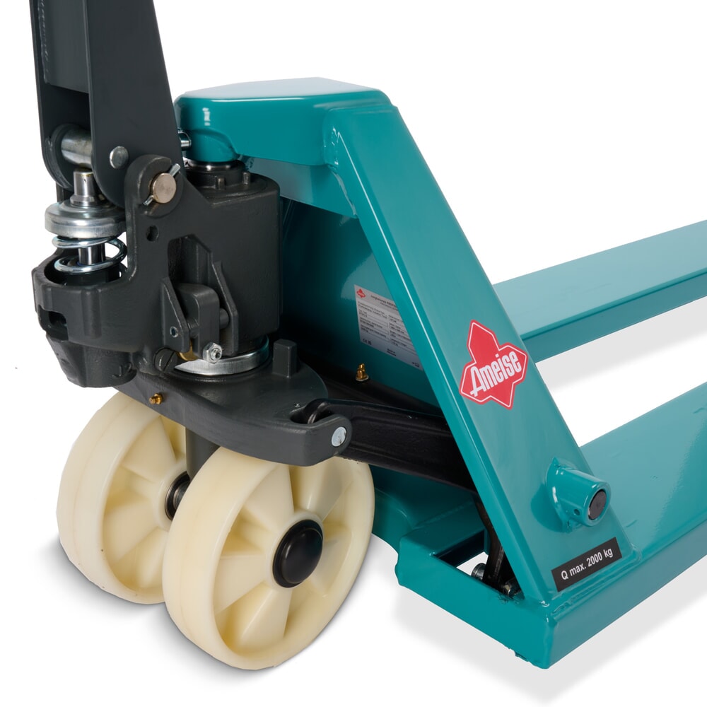 Termékkép száma 4: Ameise® PTM 2.0 kézi emelőkocsi, 2000 kg teherbírás, 1800 mm villahossz, nylon kerekek, tandem görgők