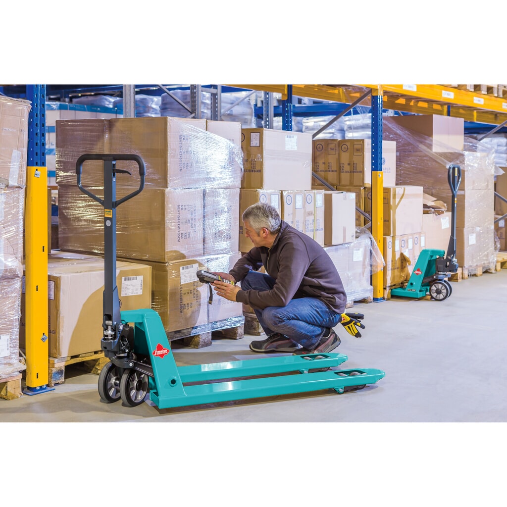 Ameise® PTM 2.5 kézi emelőkocsi, 2500 kg teherbírás, 1150 mm villahossz, nylon kerekek, tandem görgők Termékkép száma 14: Ameise® PTM 2.5 kézi emelőkocsi, 2500 kg teherbírás, 1150 mm villahossz, nylon kerekek, tandem görgők