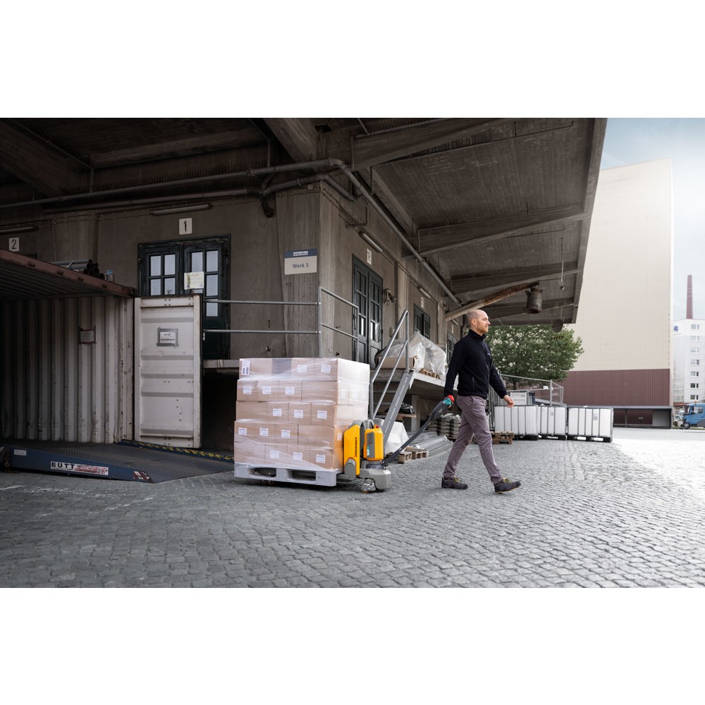 Termékkép száma 9: Jungheinrich AME 16 elektromos emelőkocsi, teherbírás 1600 kg, villahossz 1150 mm