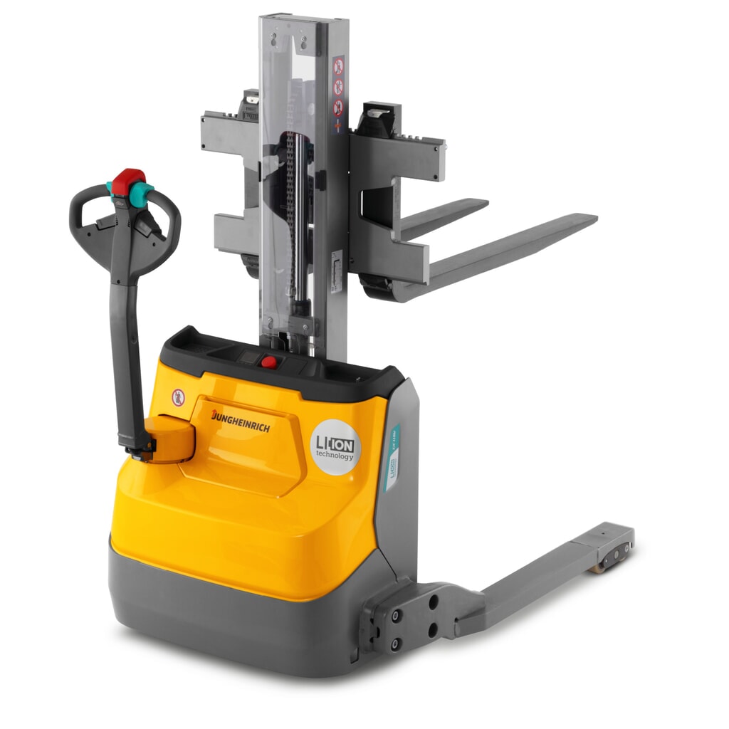 Jungheinrich EJC 110bi E elektromos gyalogkíséretű targonca, mono oszlop, emelési magasság 1230 mm, teherbírás 1200 kg, proporcionális hidraulika, kerékkartávolság 891 mm Termékkép száma 5: Jungheinrich EJC 110bi E elektromos gyalogkíséretű targonca, mono oszlop, emelési magasság 1230 mm, teherbírás 1200 kg, proporcionális hidraulika, kerékkartávolság 891 mm