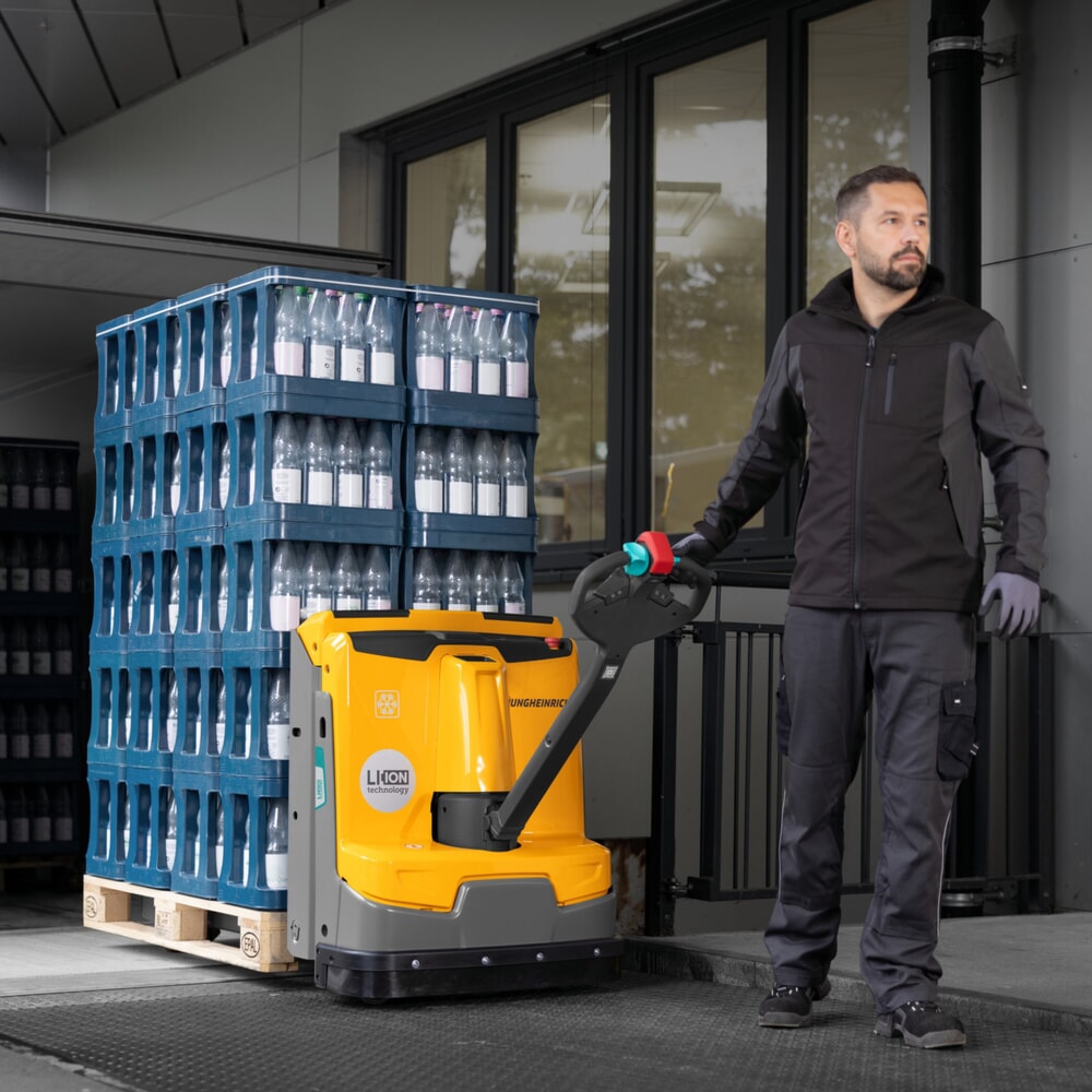 Termékkép száma 6: Jungheinrich EJE 120i elektromos emelőkocsi, teherbírás 2000 kg, villahossz 1150 mm