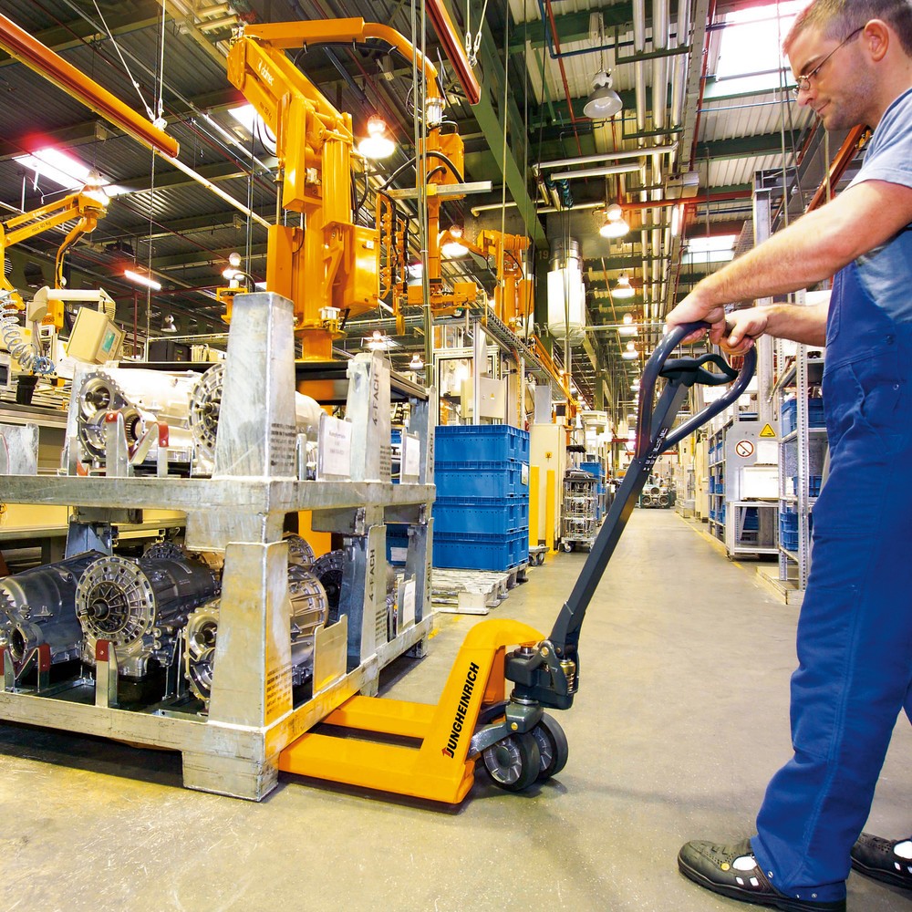 Termékkép száma 4: Jungheinrich AM 22 kézi emelőkocsi gyorsemeléssel és menet- és rögzítőfékkel, teherbírás 2200 kg, villahossz 1150 mm, tömörgumi/poliuretán